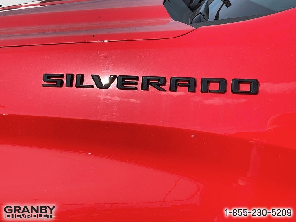 Chevrolet Silverado 1500  2024 à Granby, Québec - 6 - w1024h768px