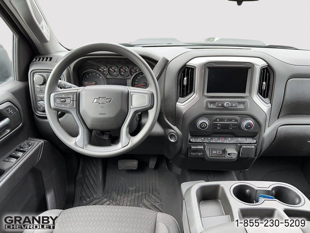 2024 Chevrolet Silverado 1500 in Granby, Quebec - 10 - w1024h768px