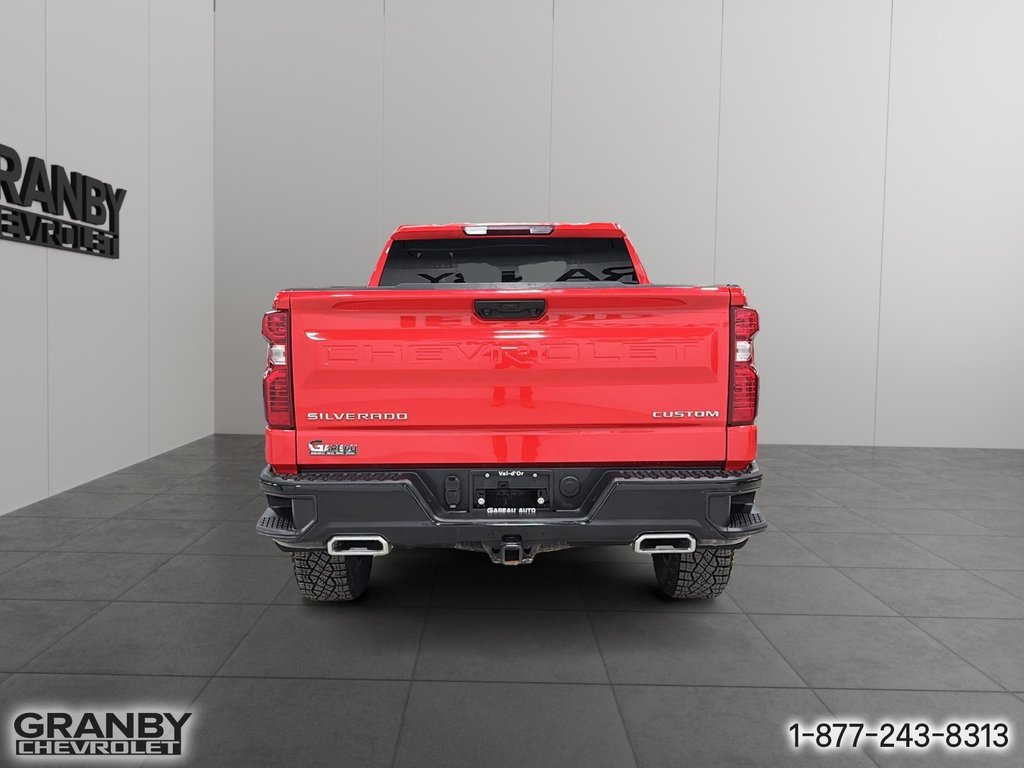 2024 Chevrolet Silverado 1500 Custom Trail Boss CREWCAB DIESEL BOITE 6.6 in Granby, Quebec - 7 - w1024h768px
