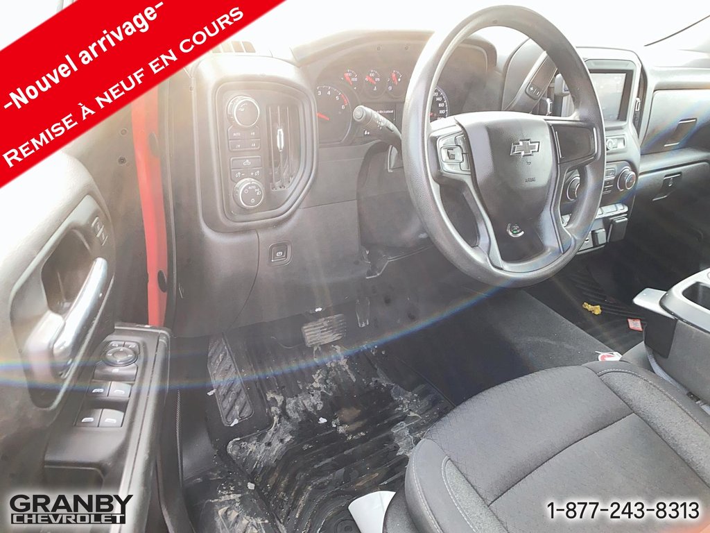 Chevrolet Silverado 1500  2024 à Granby, Québec - 7 - w1024h768px