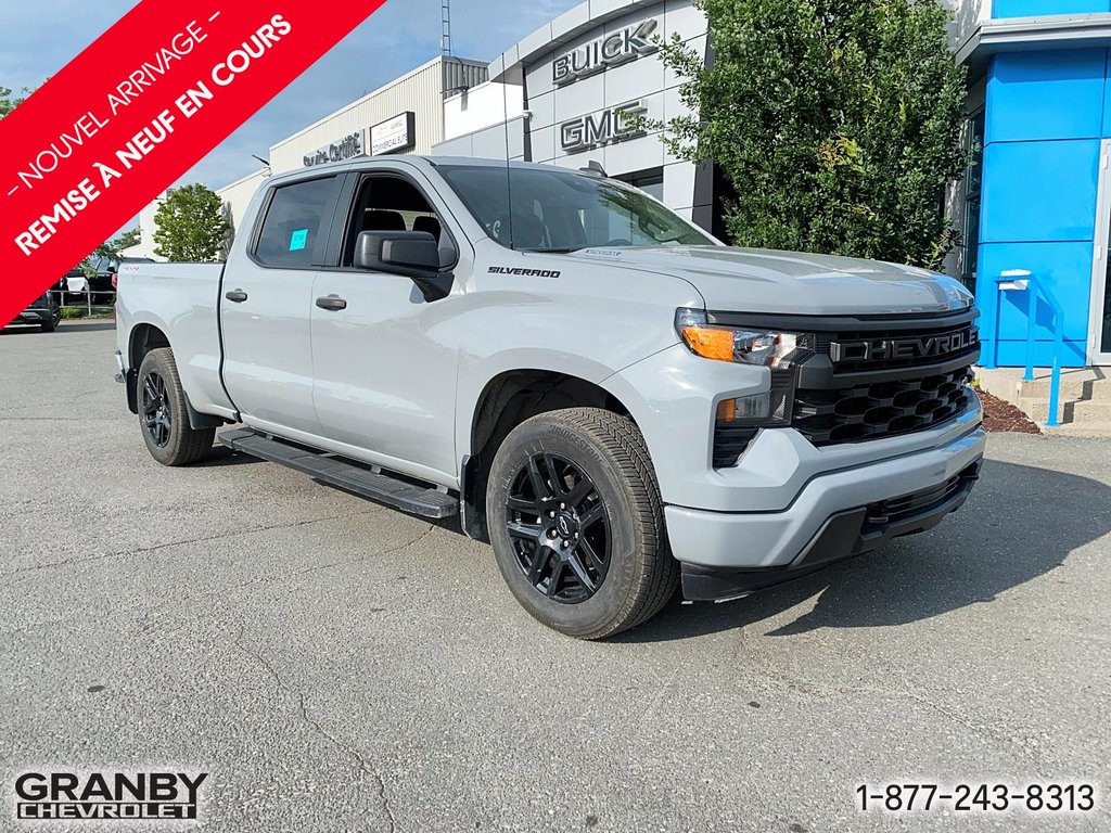 2024 Chevrolet Silverado 1500 Custom CREWCAB BOITE 6.6PIED in Granby, Quebec - 3 - w1024h768px