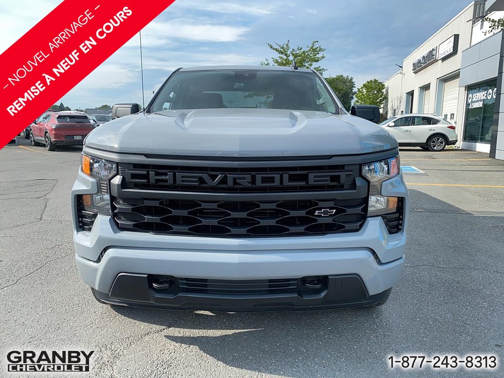 2024 Chevrolet Silverado 1500 Custom CREWCAB BOITE 6.6PIED in Granby, Quebec - 2 - w1024h768px