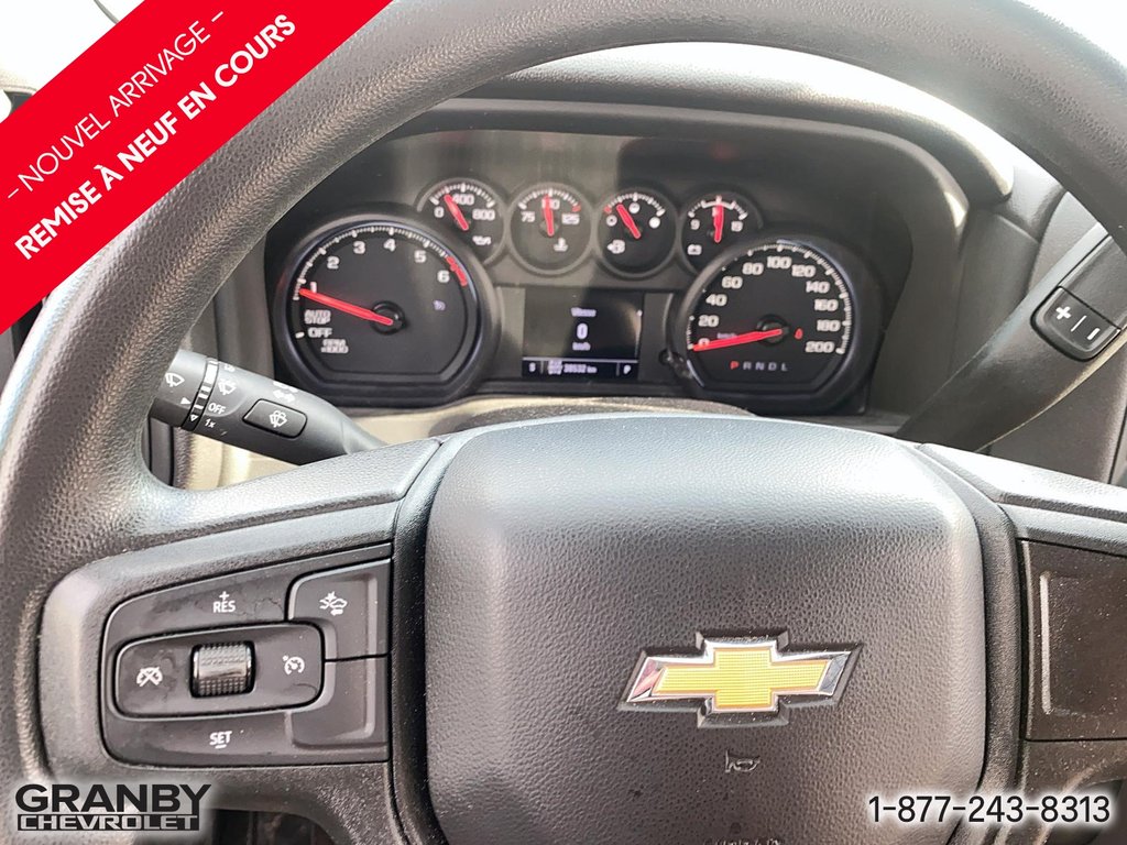 2024 Chevrolet Silverado 1500 Custom CREWCAB BOITE 6.6PIED in Granby, Quebec - 12 - w1024h768px