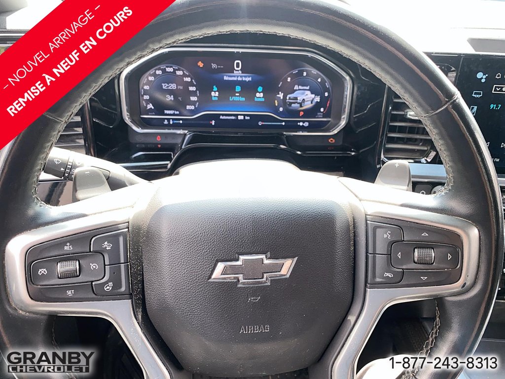 Chevrolet Silverado 1500 LT Trail Boss crewcab boite 6.6 diesel 2024 à Granby, Québec - 13 - w1024h768px