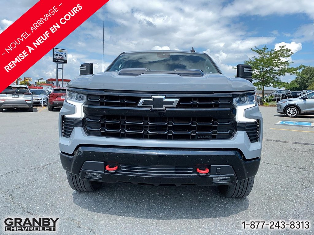 Chevrolet Silverado 1500 LT Trail Boss crewcab boite 6.6 diesel 2024 à Granby, Québec - 2 - w1024h768px