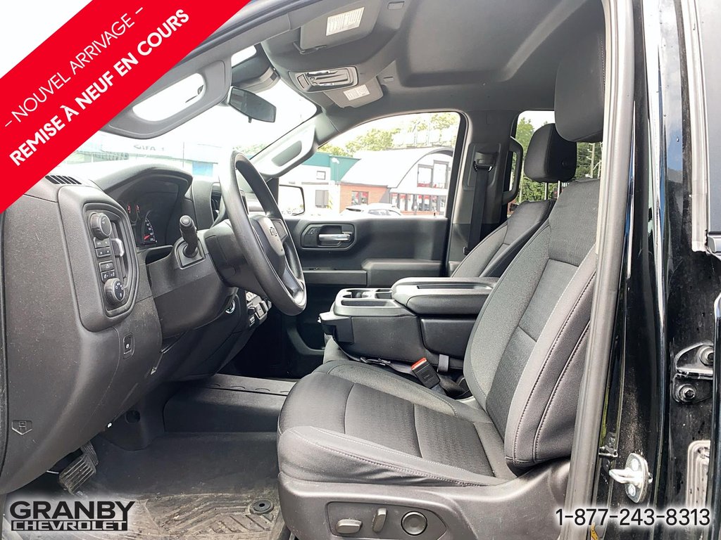 2024 Chevrolet Silverado 1500 in Granby, Quebec - 11 - w1024h768px