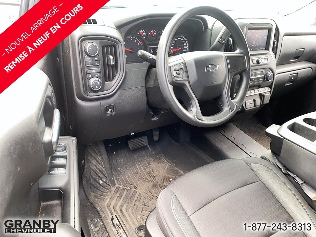 2024 Chevrolet Silverado 1500 in Granby, Quebec - 10 - w1024h768px