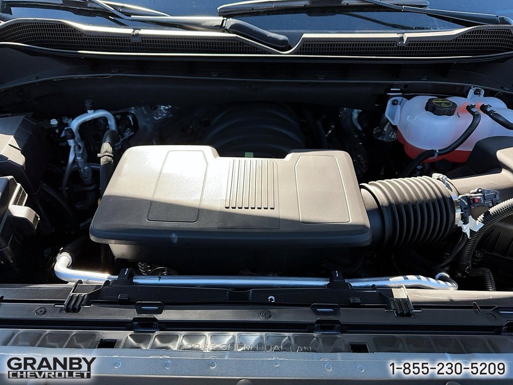 2025 Chevrolet Silverado 1500 in Granby, Quebec - 8 - w1024h768px