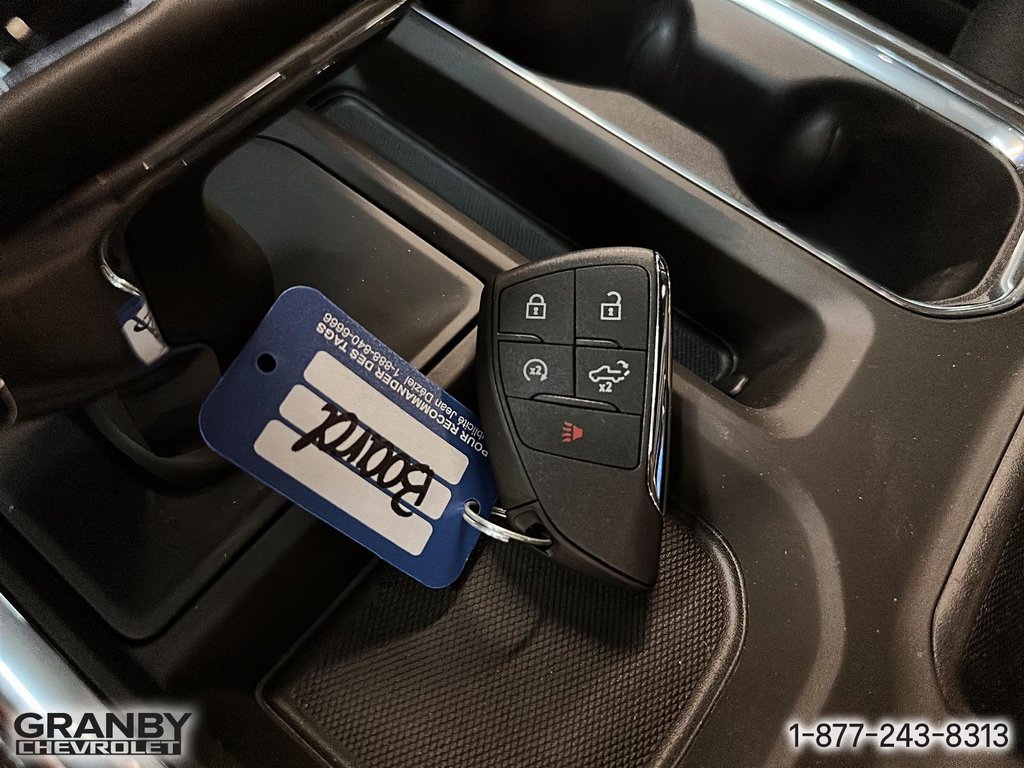 2025 Chevrolet Silverado 1500 in Granby, Quebec - 20 - w1024h768px