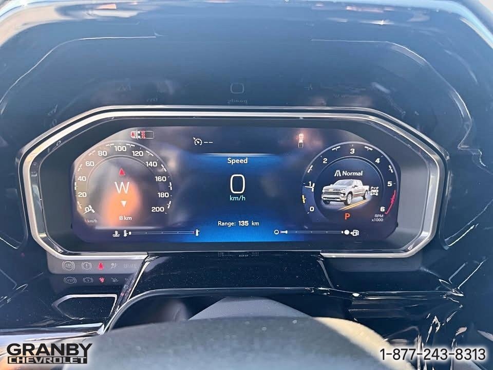 Chevrolet Silverado 1500  2026 à Granby, Québec - 12 - w1024h768px