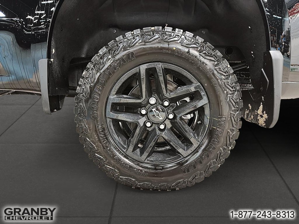 Chevrolet Silverado 1500  2026 à Granby, Québec - 9 - w1024h768px