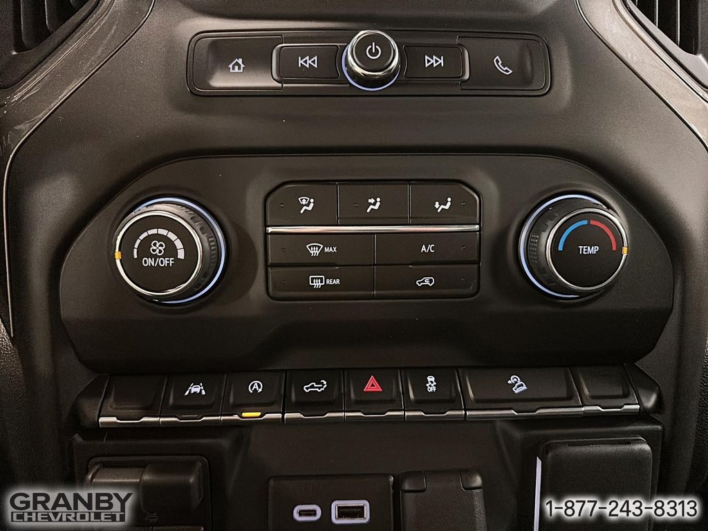 2026 Chevrolet Silverado 1500 in Granby, Quebec - 16 - w1024h768px
