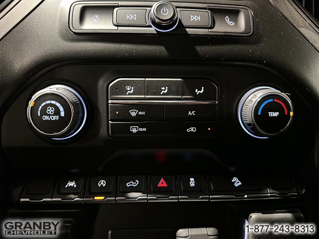 2026 Chevrolet Silverado 1500 in Granby, Quebec - 17 - w1024h768px
