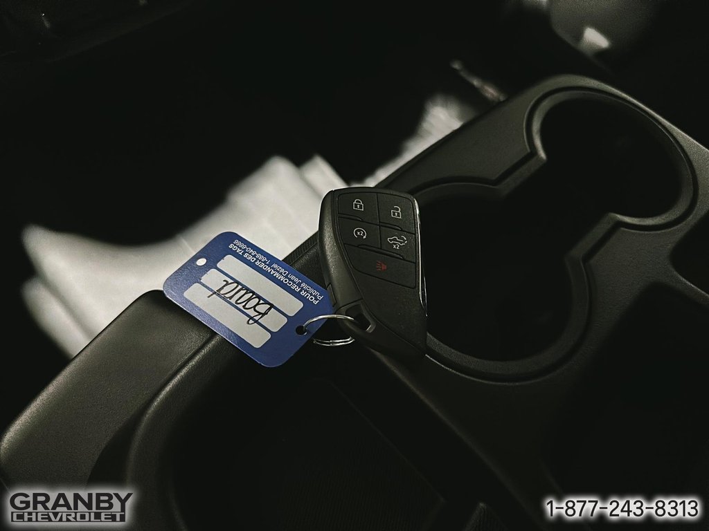 2026 Chevrolet Silverado 1500 in Granby, Quebec - 20 - w1024h768px