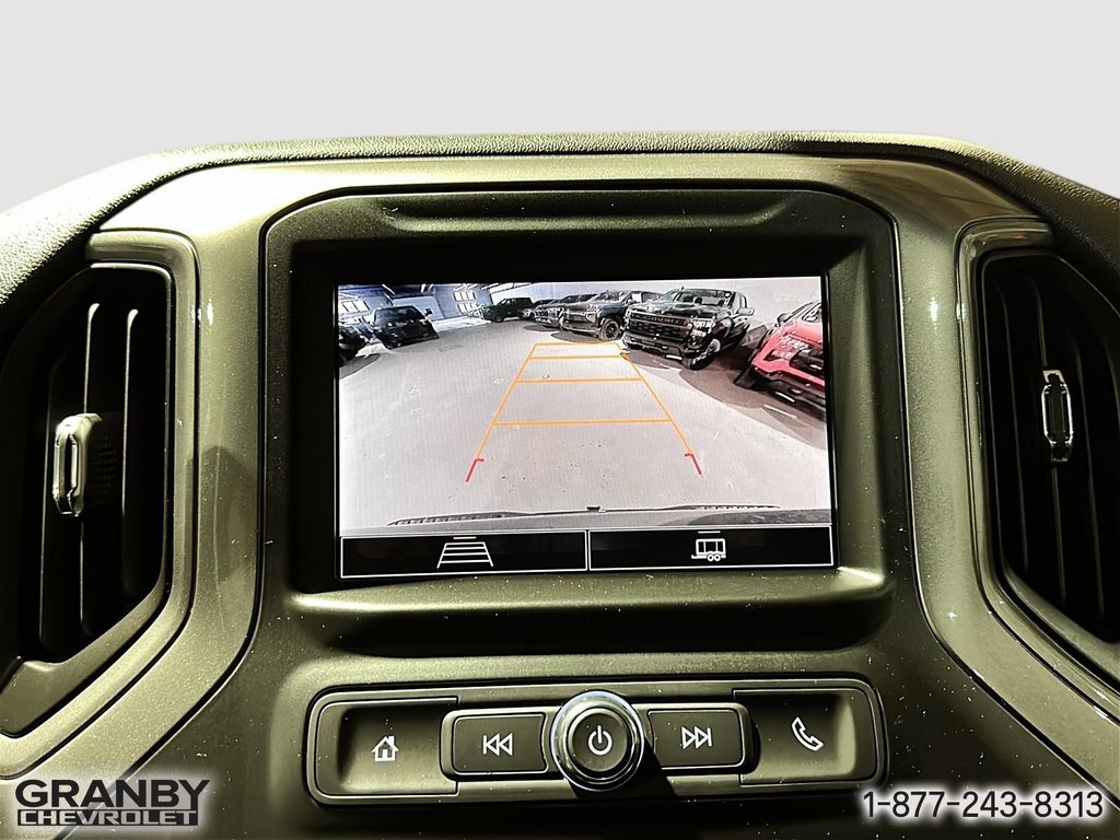Chevrolet Silverado 1500  2026 à Granby, Québec - 22 - w1024h768px