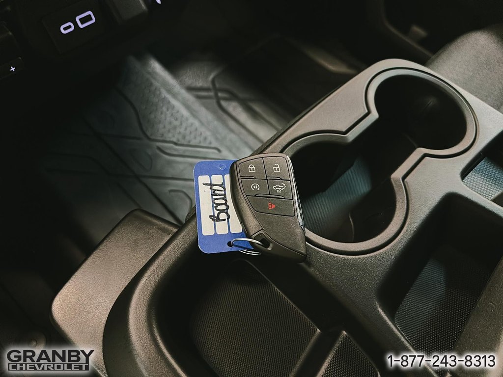 2026 Chevrolet Silverado 1500 in Granby, Quebec - 19 - w1024h768px