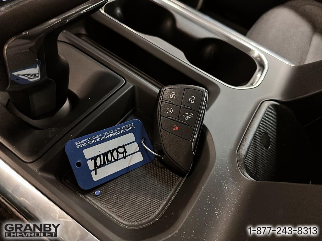 2026 Chevrolet Silverado 1500 in Granby, Quebec - 19 - w1024h768px
