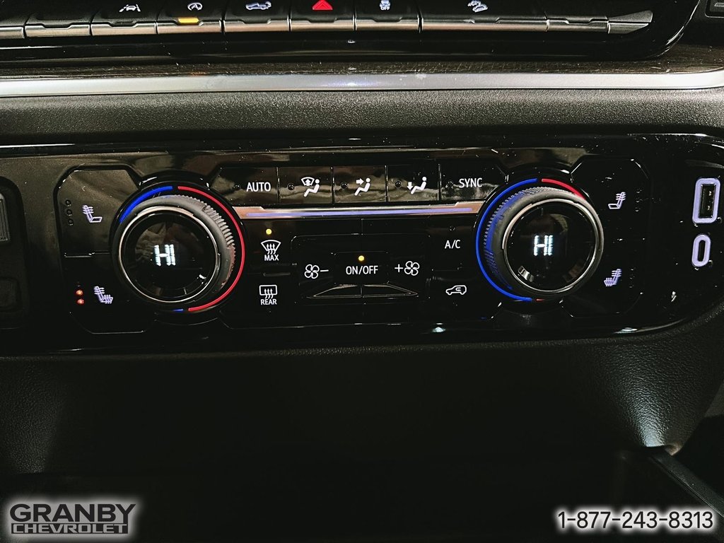 2026 Chevrolet Silverado 1500 in Granby, Quebec - 16 - w1024h768px
