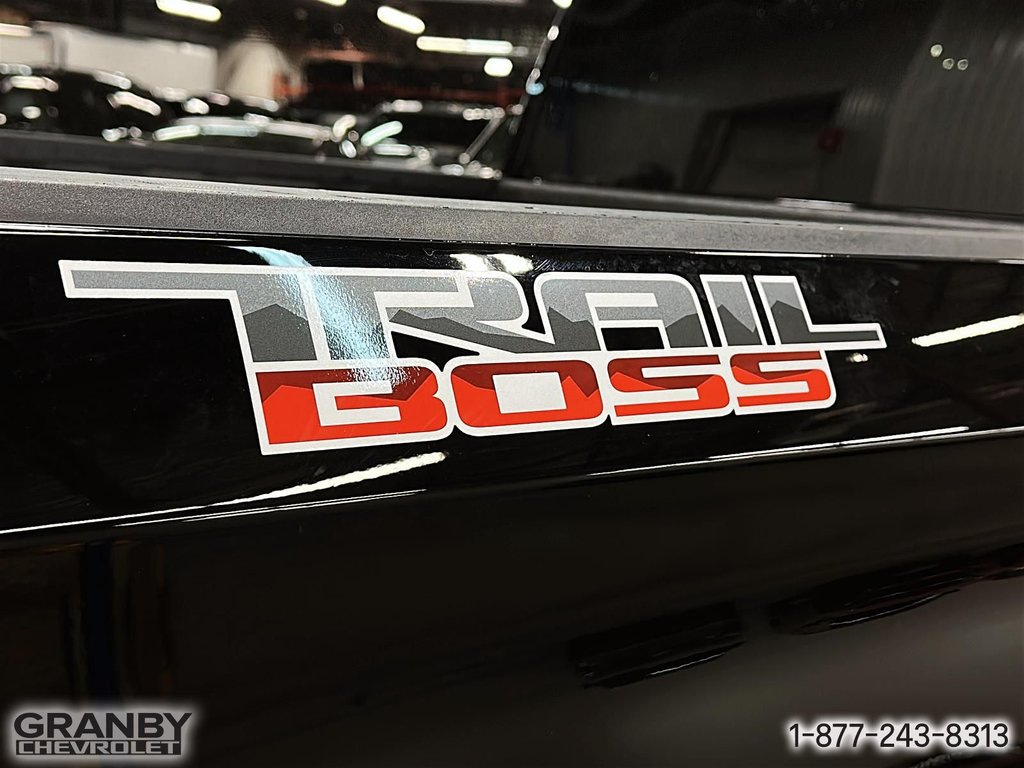 Chevrolet Silverado 1500  2026 à Granby, Québec - 18 - w1024h768px