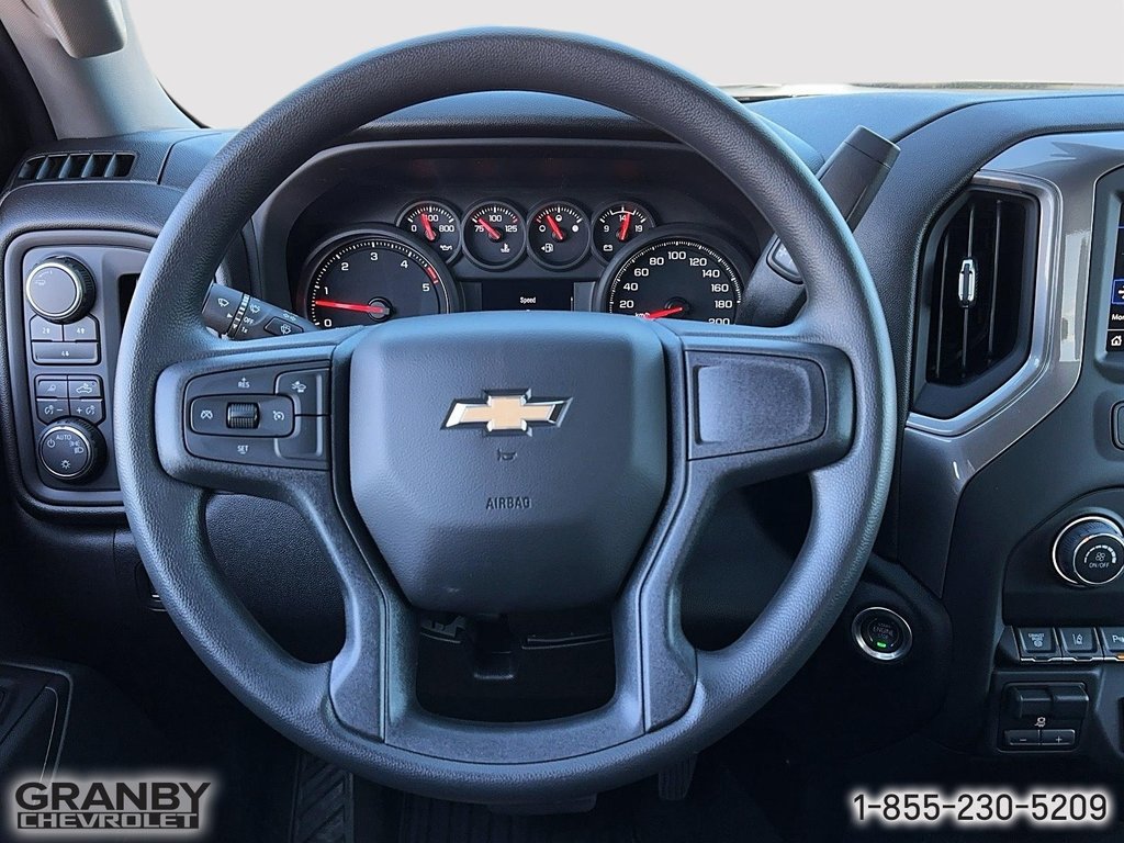 Chevrolet SILVERADO 2500 HD  2025 à Granby, Québec - 12 - w1024h768px