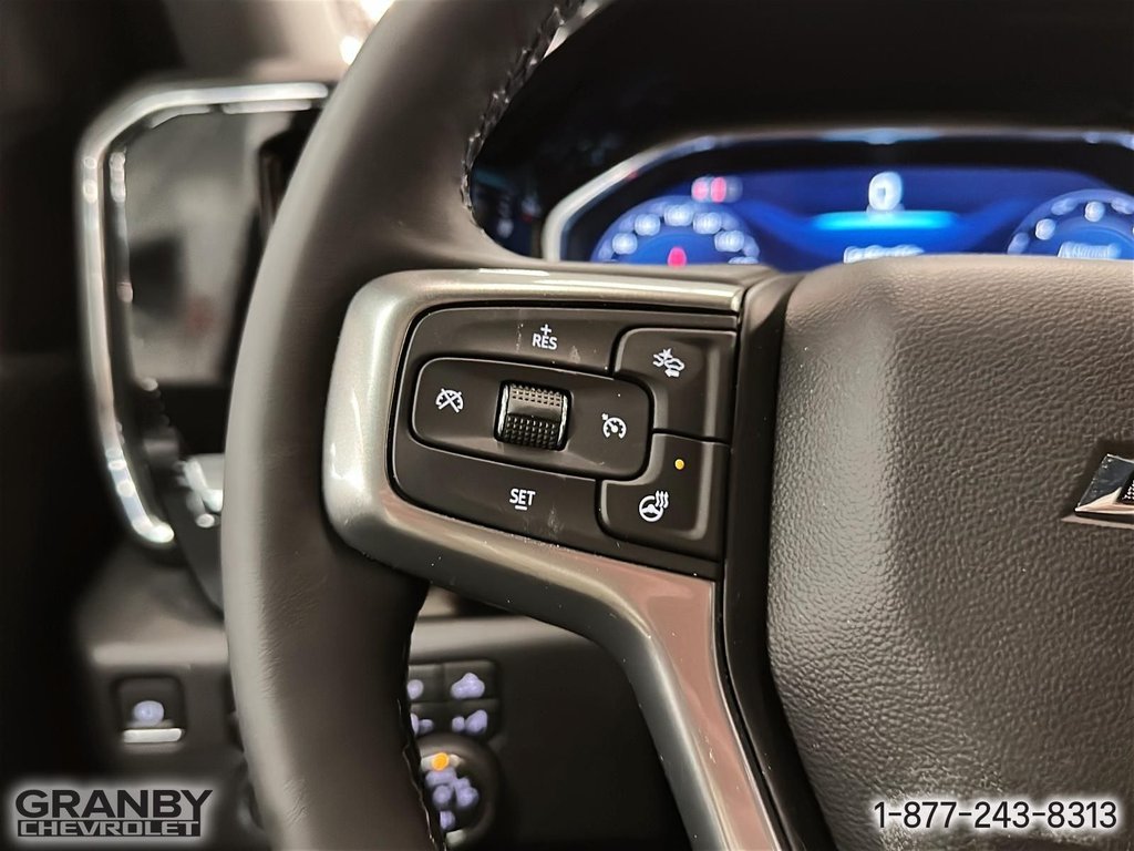 2026 Chevrolet Silverado 2500 HD in Granby, Quebec - 20 - w1024h768px