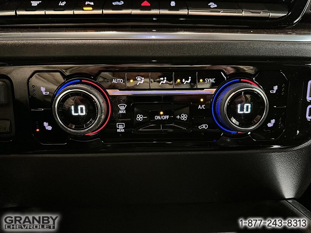 2026 Chevrolet Silverado 2500 HD in Granby, Quebec - 16 - w1024h768px