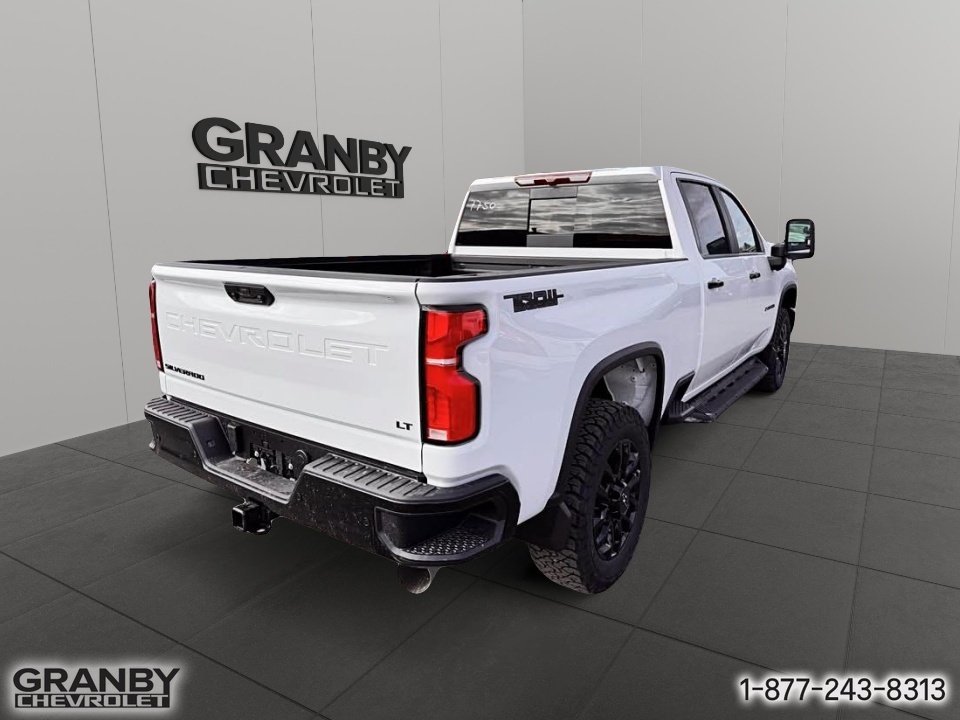 2026 Chevrolet Silverado 2500 HD in Granby, Quebec - 7 - w1024h768px