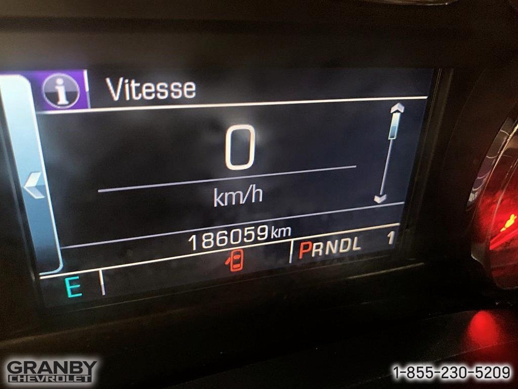 Chevrolet Silverado 2500HD  2018 à Granby, Québec - 14 - w1024h768px