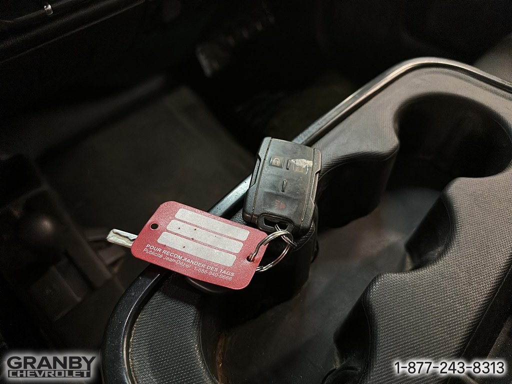 2019 Chevrolet Silverado 2500HD in Granby, Quebec - 21 - w1024h768px