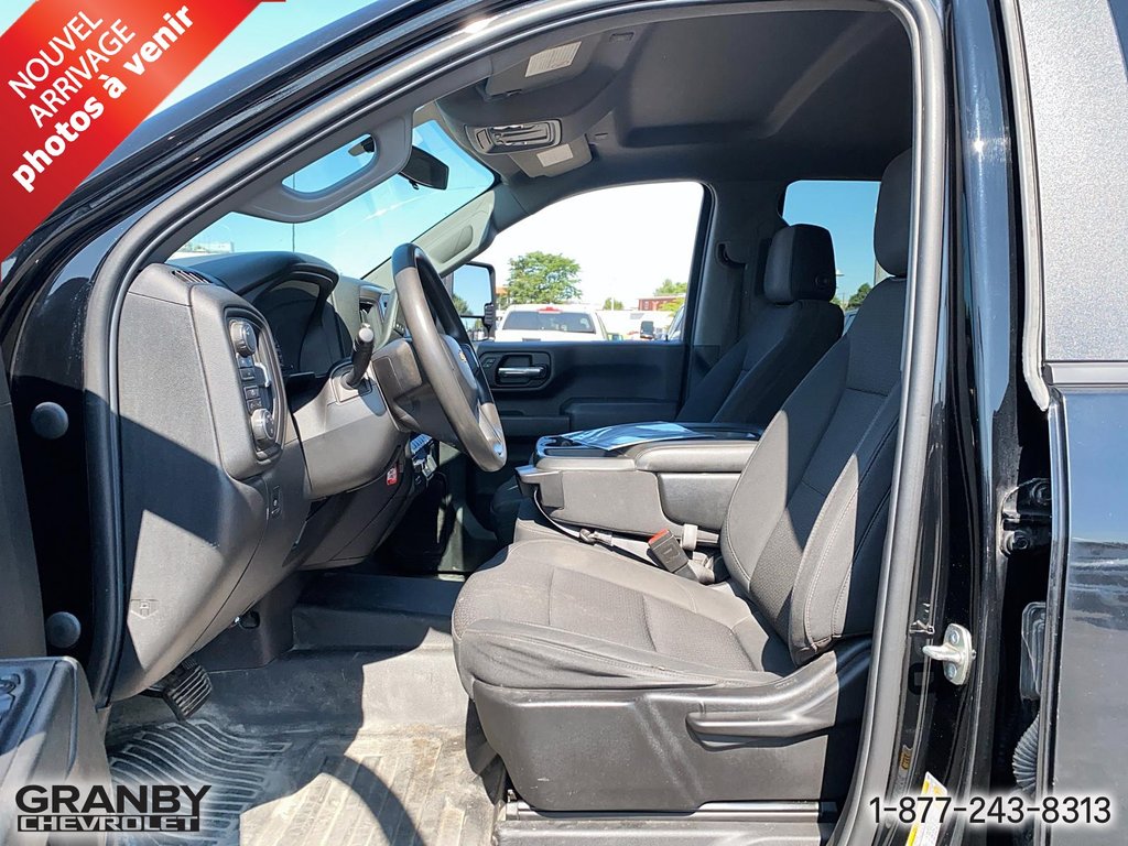 2020 Chevrolet Silverado 2500HD in Granby, Quebec - 9 - w1024h768px