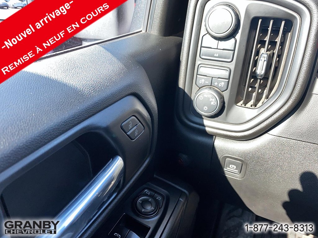 2020 Chevrolet Silverado 2500HD Work Truck boite 8 pied diesel in Granby, Quebec - 9 - w1024h768px