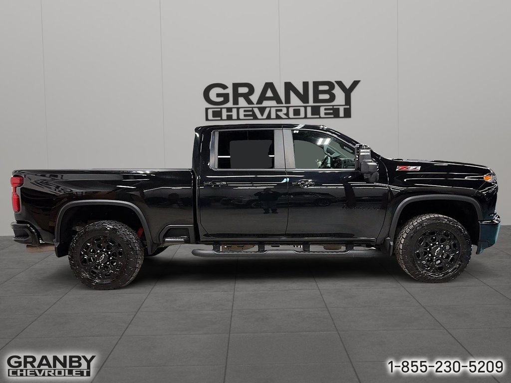 2021 Chevrolet Silverado 2500HD LT crewcab boite 6.6 duramax in Granby, Quebec - 4 - w1024h768px