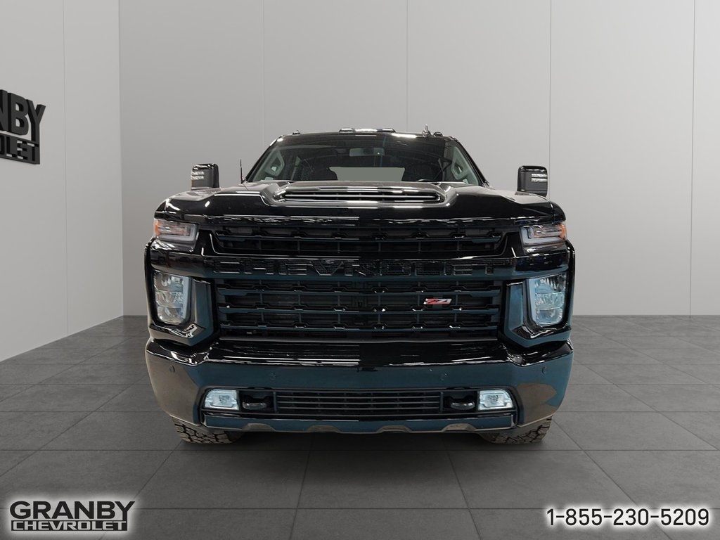 2021 Chevrolet Silverado 2500HD LT crewcab boite 6.6 duramax in Granby, Quebec - 2 - w1024h768px