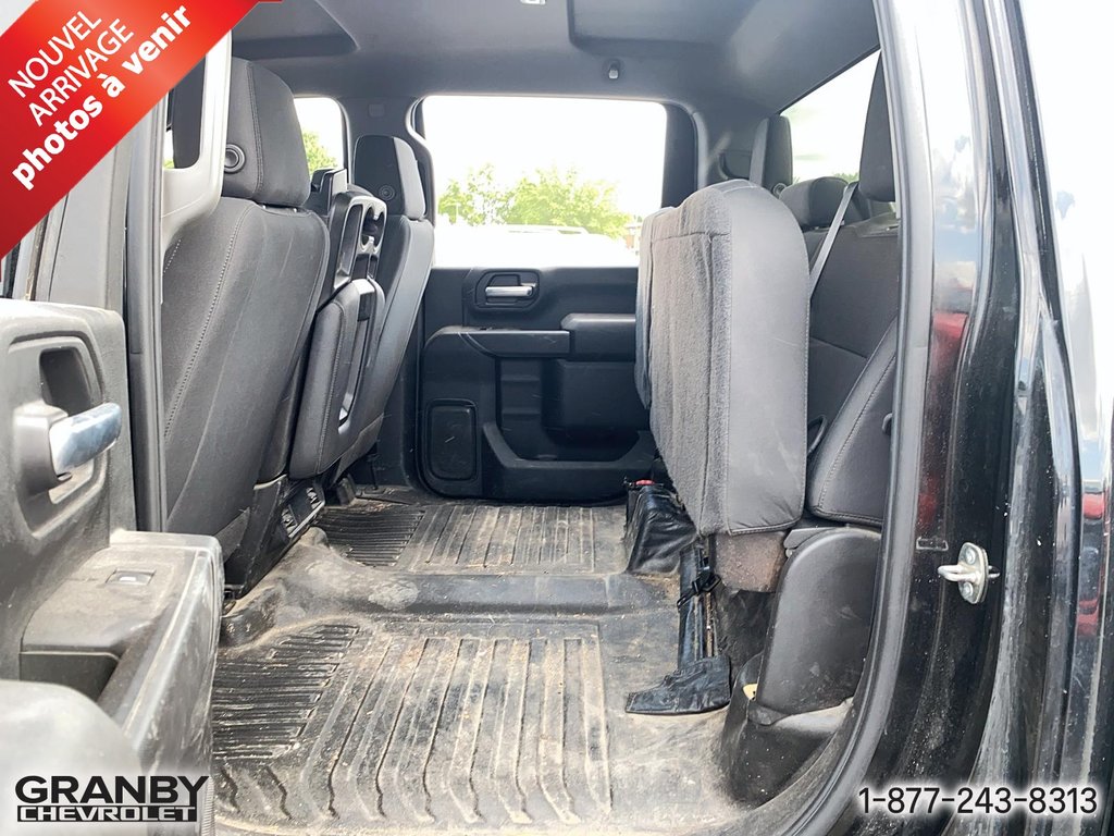 Chevrolet Silverado 2500HD  2021 à Granby, Québec - 8 - w1024h768px