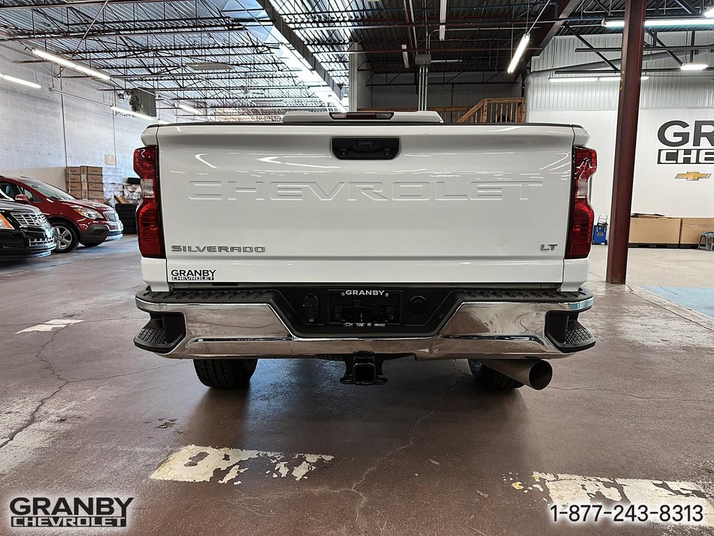 2021 Chevrolet Silverado 2500HD in Granby, Quebec - 7 - w1024h768px