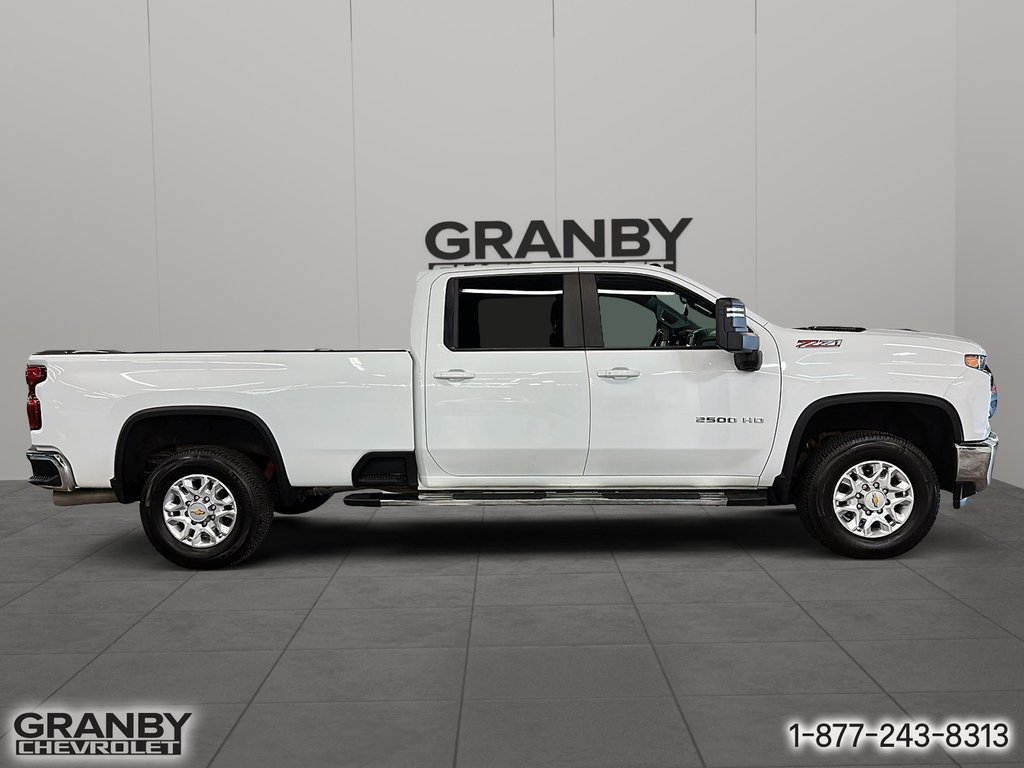 2021 Chevrolet Silverado 2500HD in Granby, Quebec - 4 - w1024h768px