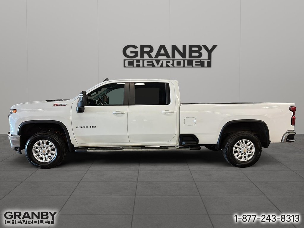 2021 Chevrolet Silverado 2500HD in Granby, Quebec - 9 - w1024h768px