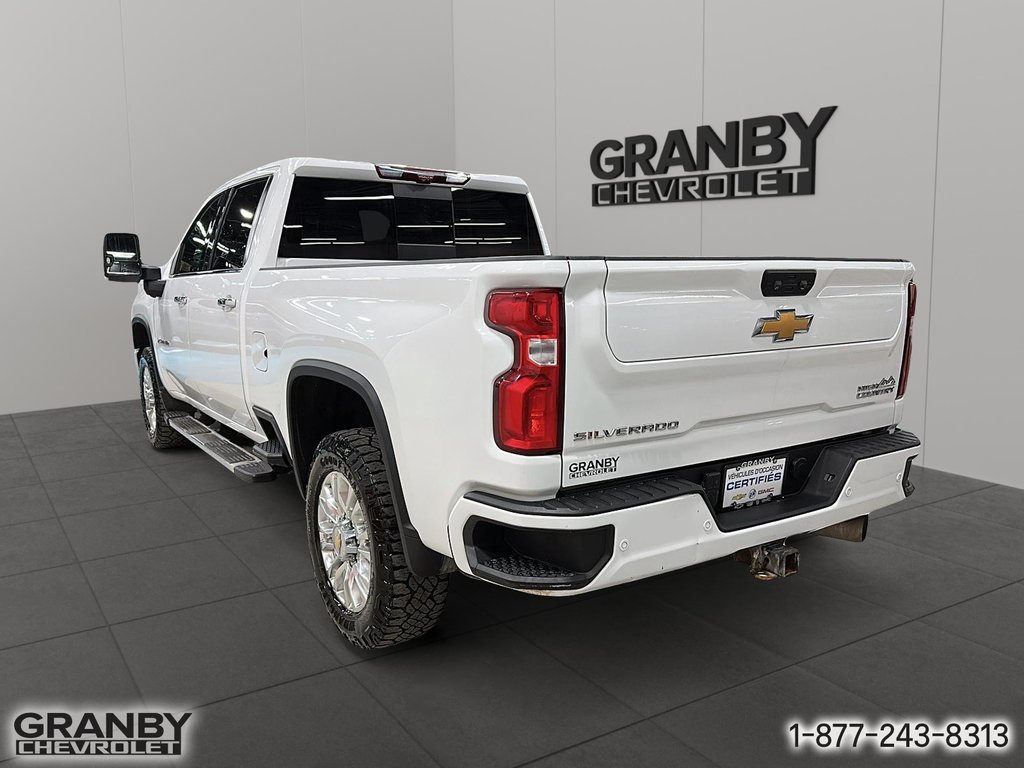 2022 Chevrolet Silverado 2500HD in Granby, Quebec - 7 - w1024h768px