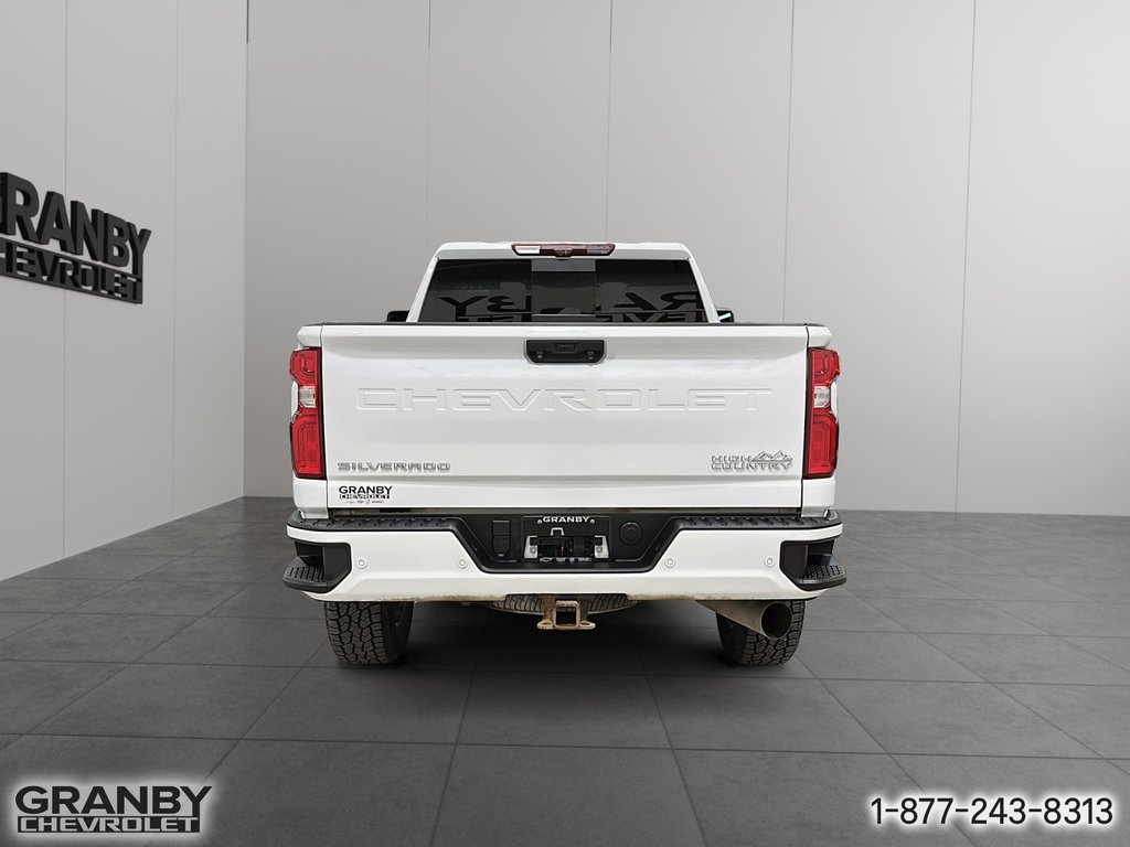 2022 Chevrolet Silverado 2500HD in Granby, Quebec - 7 - w1024h768px