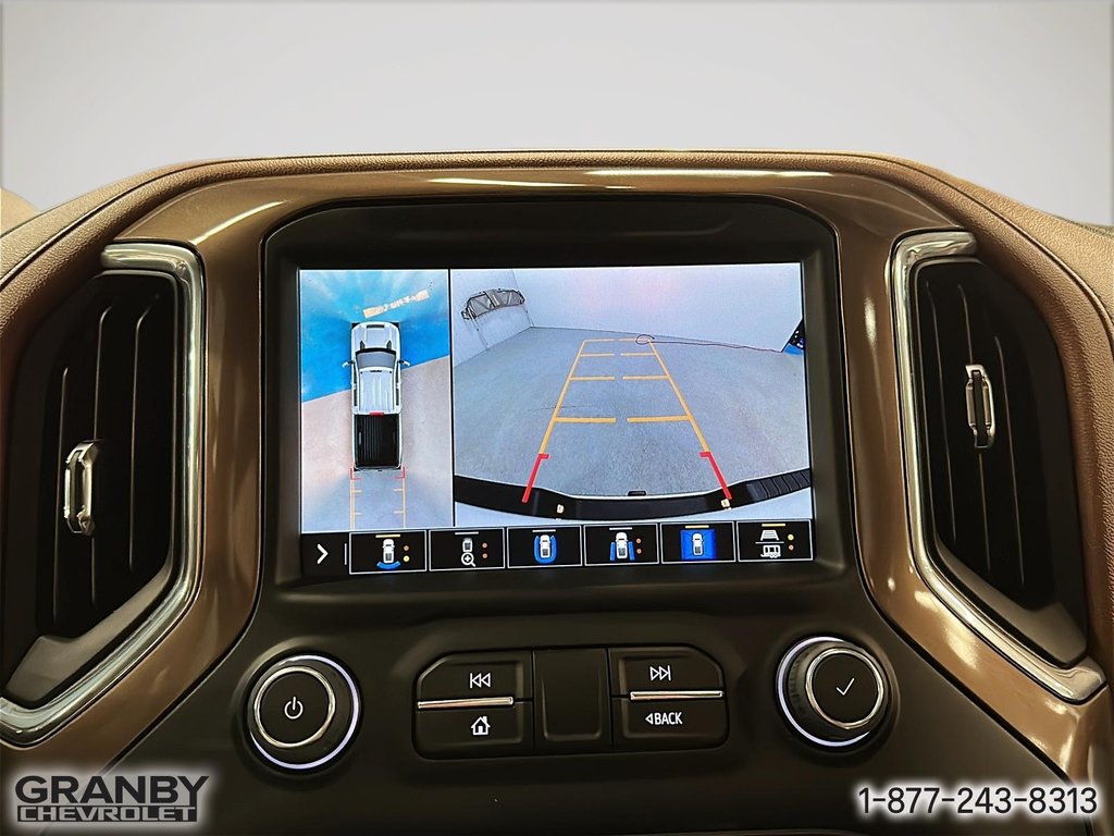 2022 Chevrolet Silverado 2500HD in Granby, Quebec - 24 - w1024h768px