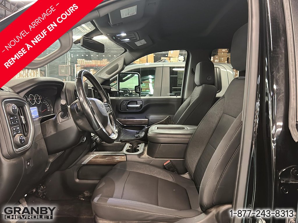 2022 Chevrolet Silverado 2500HD LT crewcab boite 8 PIED moteur duramax in Granby, Quebec - 4 - w1024h768px