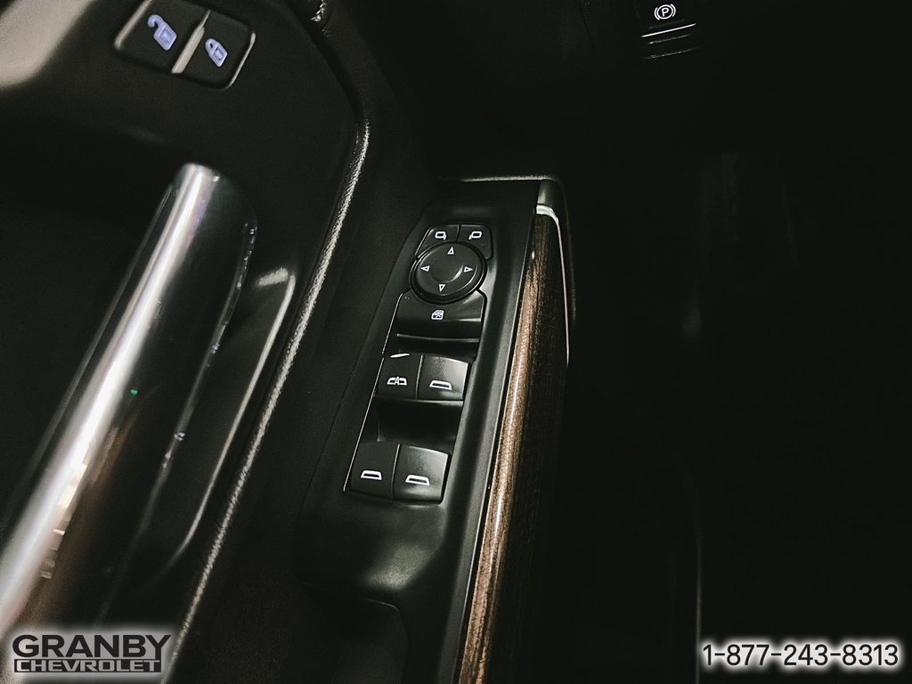 2023 Chevrolet Silverado 2500HD LT CREWCAB BOITE 6.6 DIESEL in Granby, Quebec - 14 - w1024h768px