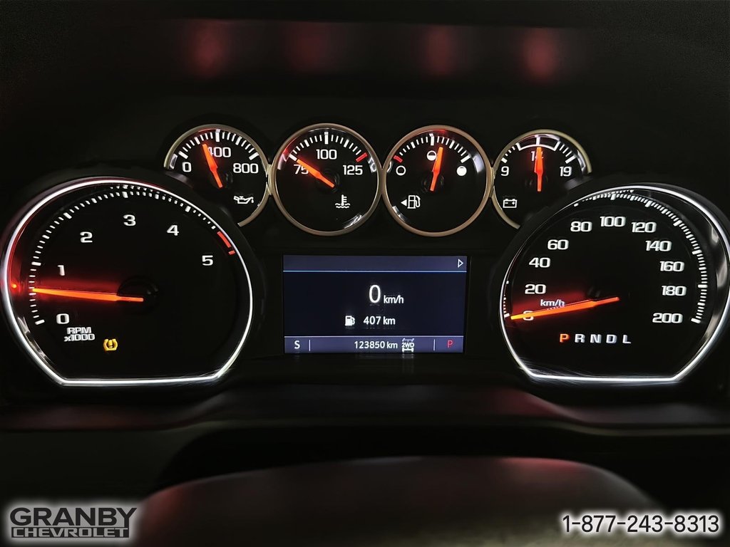 2023 Chevrolet Silverado 2500HD LT CREWCAB BOITE 6.6 DIESEL in Granby, Quebec - 16 - w1024h768px