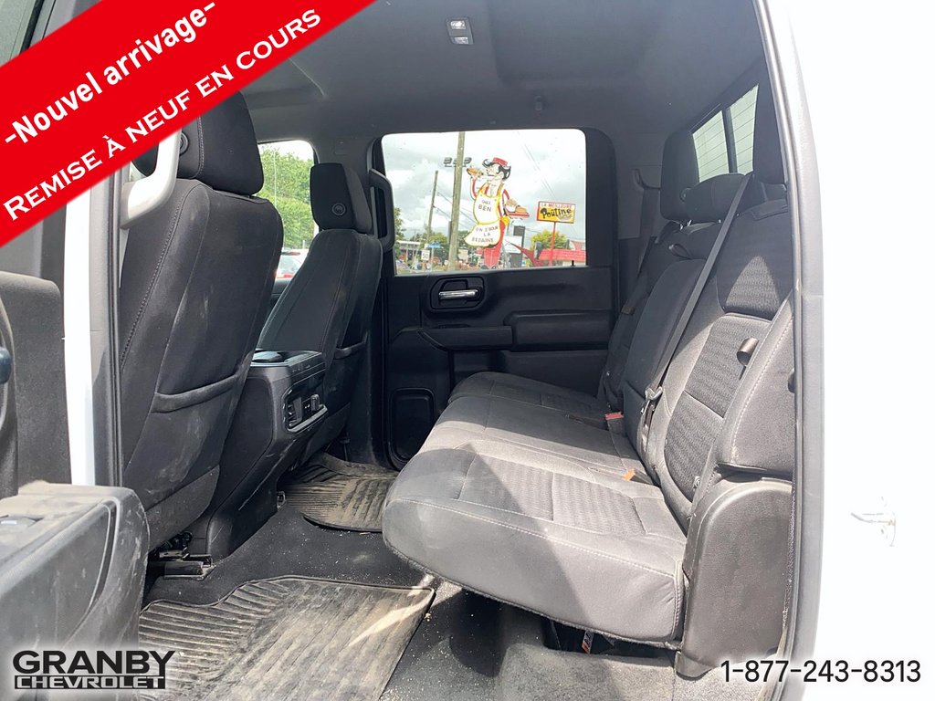 2023 Chevrolet Silverado 2500HD in Granby, Quebec - 7 - w1024h768px
