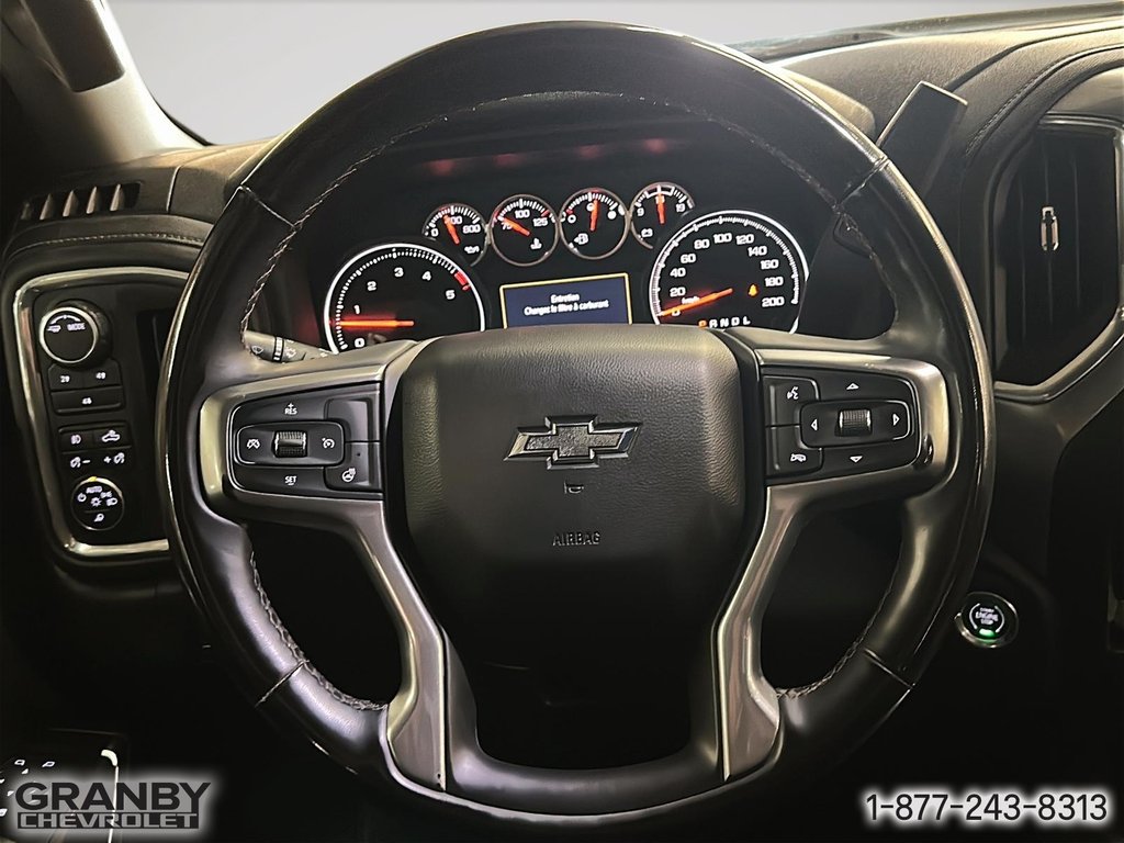 2023 Chevrolet Silverado 2500HD LT CREWCAB BOITE 6.6 DIESEL in Granby, Quebec - 15 - w1024h768px