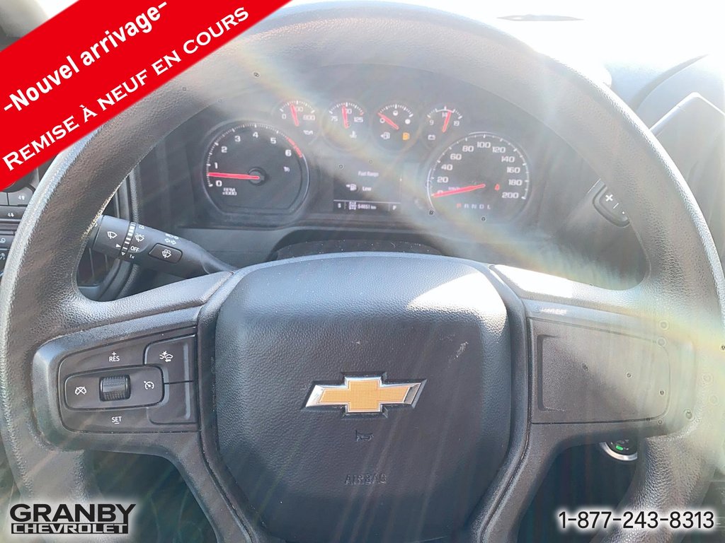 2024 Chevrolet Silverado 2500HD Custom in Granby, Quebec - 9 - w1024h768px