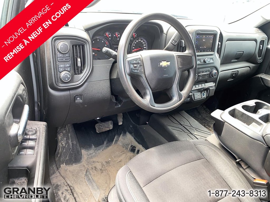 Chevrolet Silverado 2500HD  2024 à Granby, Québec - 9 - w1024h768px