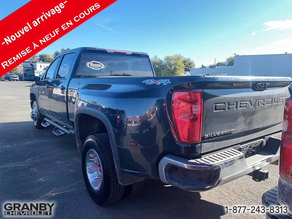 2021 Chevrolet Silverado 3500HD LT crewcab boite 8 pied diesel in Granby, Quebec - 6 - w1024h768px