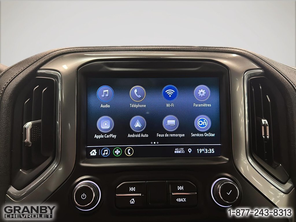 2021 Chevrolet Silverado 3500HD LT crewcab boite 8 pied diesel in Granby, Quebec - 25 - w1024h768px