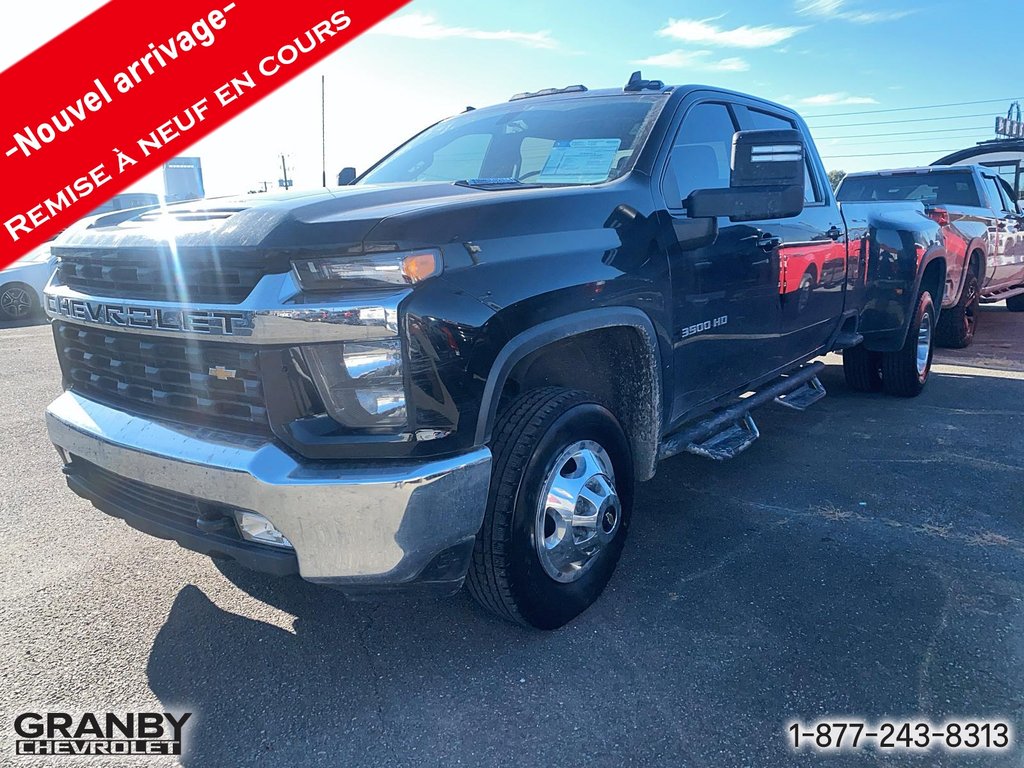 2021 Chevrolet Silverado 3500HD LT crewcab boite 8 pied diesel in Granby, Quebec - 1 - w1024h768px